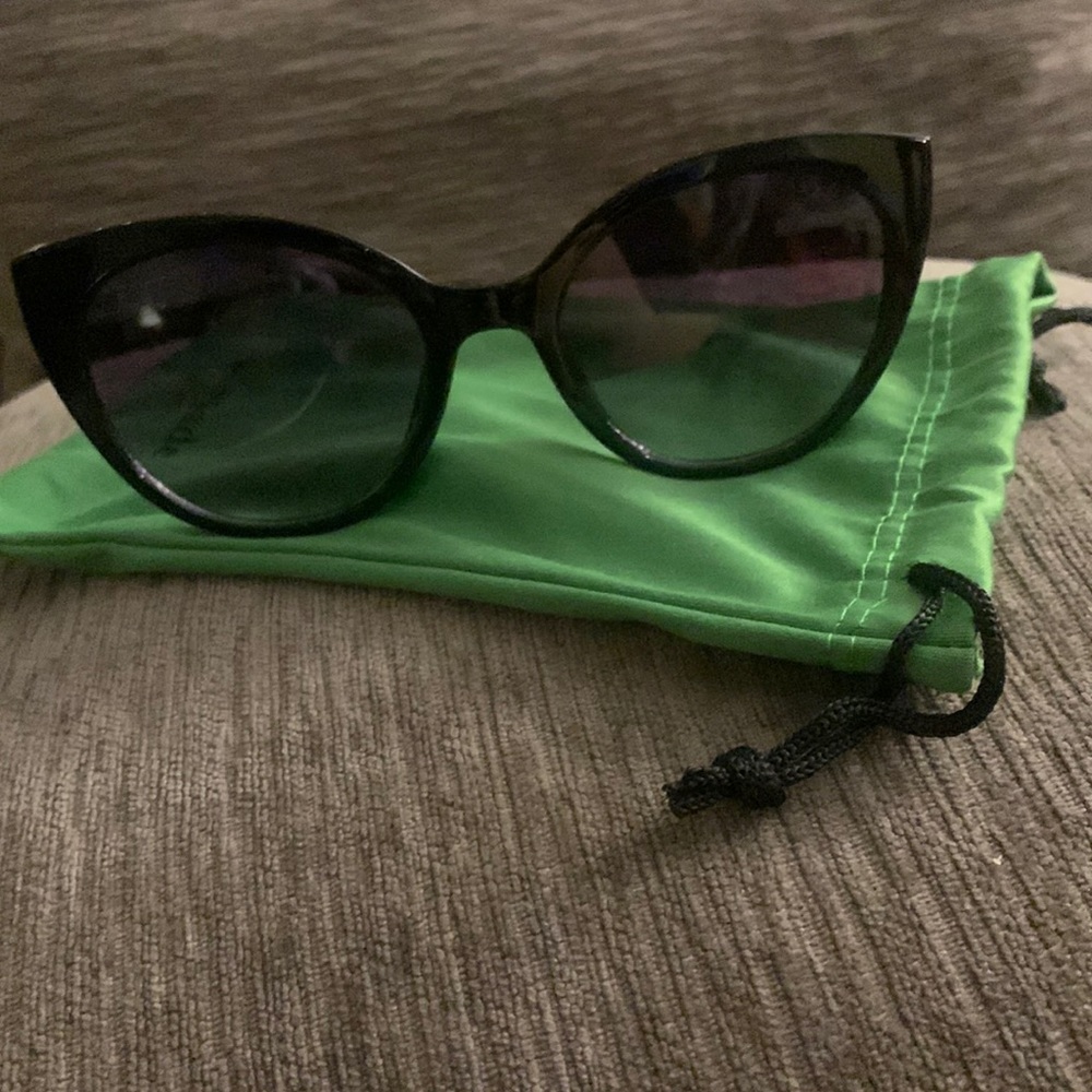 Kate Spade Samantha Sunglasses **NEW**